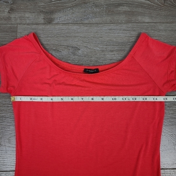 DYNAMITE Coral Orange Fitted Short Sleeve T-Shirt Medium - Picture 14 of 16